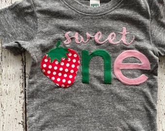 sweet one birthday shirt for girls, Girl's birthday shirt, strawberry birthday shirt, strawberry shirt, sweet 1, first birthday shirt girl