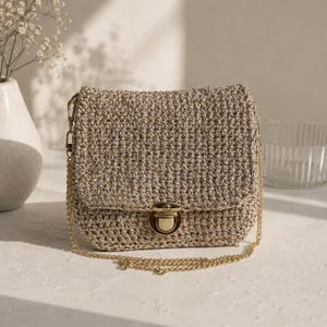 Handgemachte Gold Metallic Crochet Rayon Seide Umhängetasche mit Reißverschlusstasche