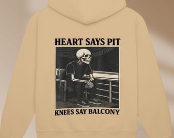 Il cuore dice che le ginocchia dicono "balcone" - Maglietta con meme di scheletro divertente in formato PNG, citazione di un concerto con umorismo nero