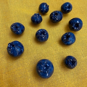Handmade Blueberry Magnets: Life-Size Fridge Decor