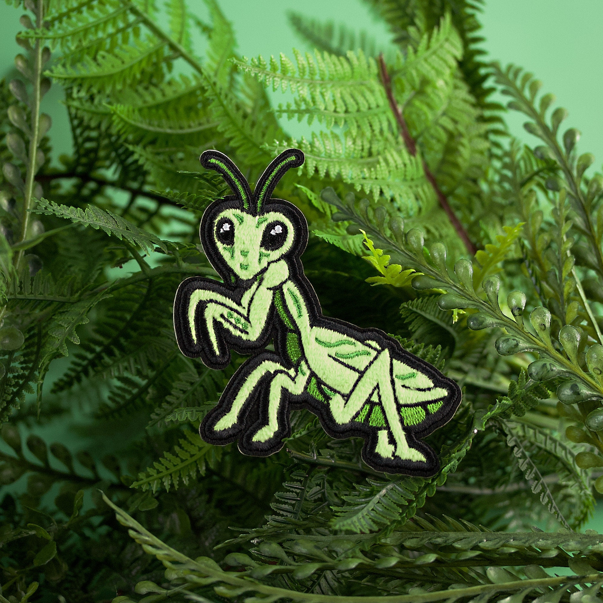 SALE Praying Mantis Patch Sticker - Adhesive Patch Insect Applique Embroidered Kawaii Predator Patch Carnivore Cute Jacket Sticker Patch