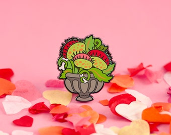 Venus Fly Trap Enamel Pin - Flower Enamel Pin Carnivorous Plant Lapel Pin Carolina Badge Carnivore Kawaii Pin Botany Gift Leaf Teeth Pin