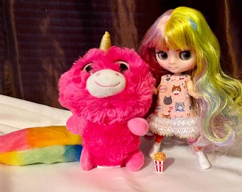 Factory Middie Blythe Doll, Rainbow Hair, Custom Dress, Furry Pal