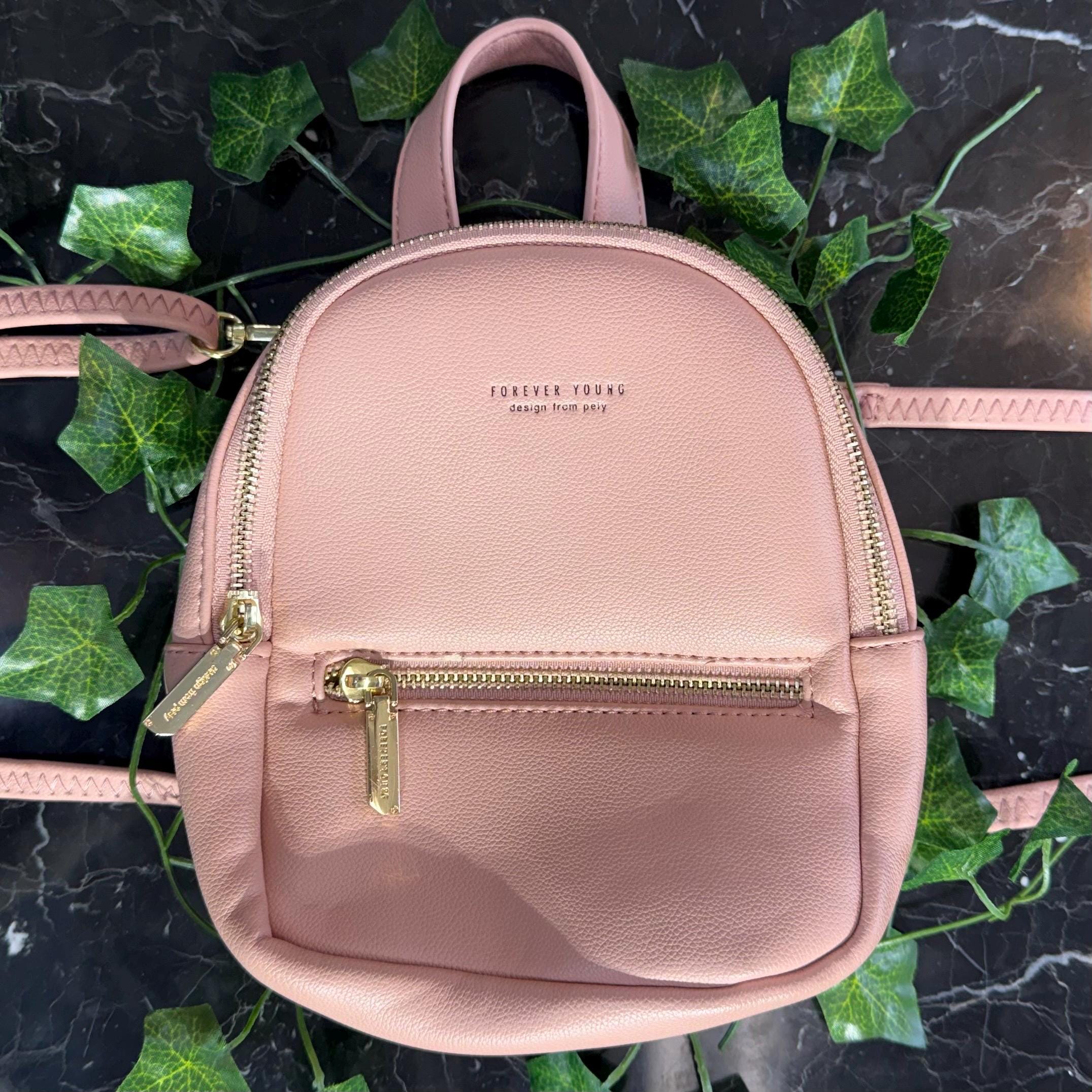 north face backpack zipper pulls THE Borealis Trail ColorFamily: Blue The North Face Womens Color:Windsor Wine Grid/Black Moonmaster® Double Glow Series