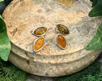 Pendientes de botón vintage de ámbar natural y plata de ley