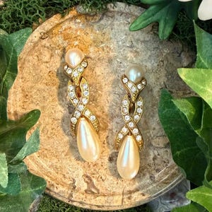 Pearl Monet Earrings - Etsy display picture 2