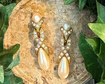 Monet Faux Pearl & Rhinestone Vintage Clip On Dangle Earrings