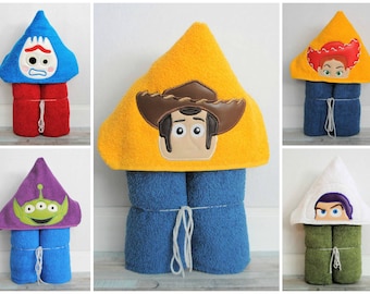 Embroidered Hooded Bath Towel – Toy Friends Theme, Kids Beach Pool Towel