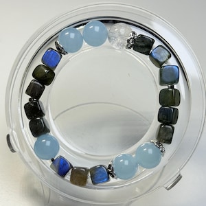 Unisex Labradorite × Blue Agate Bracelet – High Flash – Modern Handmade Crystal Jewelry