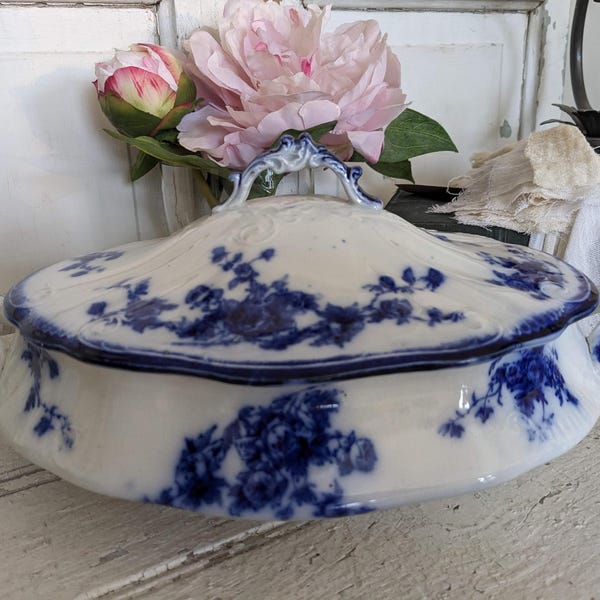 Antique 1800s English Flow Blue Vegetable Casserole Dish W.H. Grindley & Co.
