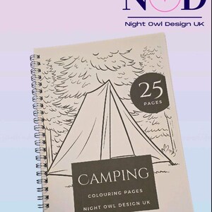 Peut inclure: Ensemble de trois mugs en céramique avec une finition mate et mouchetée. Les mugs sont de couleur crème, gris clair et gris foncé. Chaque mug a un design simple et minimaliste avec une anse arrondie.