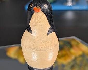 Vintage Wooden Penguin Nesting Dolls Set | Hand Painted Folk Art Matryoshka 3 Piece (GP201)