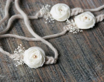 Newborn Headband, Newborn yarn tieback, Newborn photo prop, yarn headband, Mauve headband, Newborn tieback, Wool Yarn headband