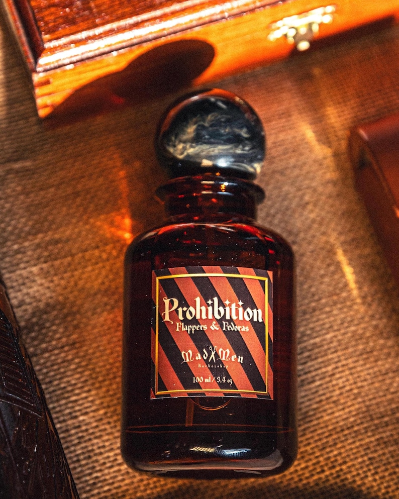 PROHIBITION Cologne; Black Cherry & Almond Decadence (3.4 oz) Bild 5