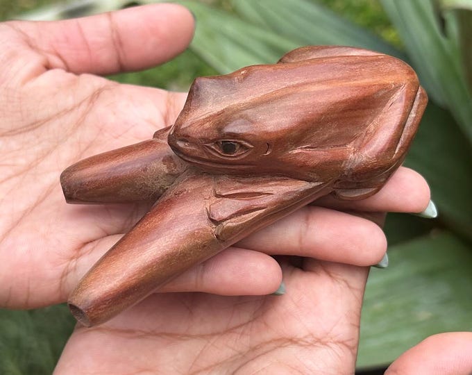 Kuripe "New Kambo" Carved from single wooden block high quality carving of Sawo wood.