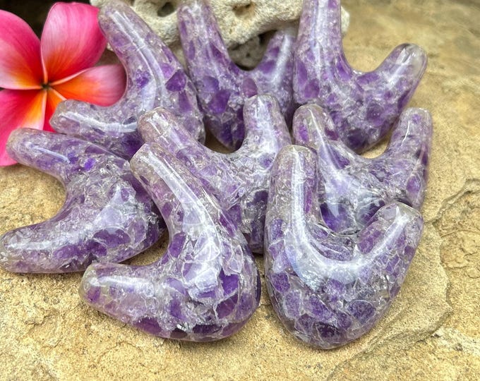 Amethyst Stone Kuripe Crystal Pipe. Handcrafted pipe Resin and Gemstone blend.