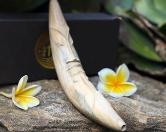 Tepi "Double Face" carved from single wooden block of Crocodile wood