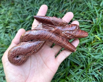 Kuripe “Dragon” Carved from single wooden block high quality carving Tamarind wood.