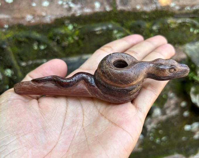 Mini Snake comfortable Carved Smoking pipe from single wooden block high quality carving solid durable wood.