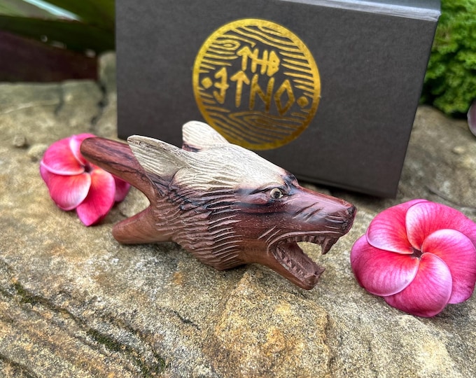 Kuripe "Wolf Head" Carved from single wooden block high quality carving selected solid two tone wood.