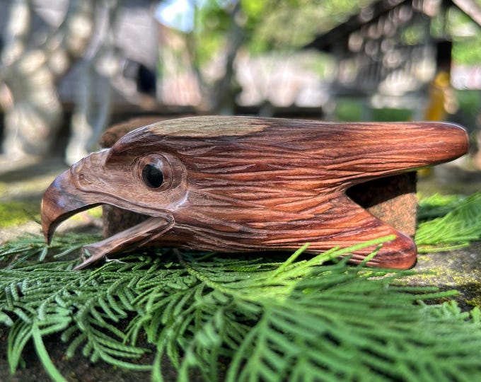 Kuripe "Eagle Head" Carved from single wooden block high quality carving solid dark durable Tamarind wood.