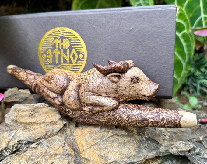 Tepi "Buffalo" Crocodile wood with Balinese burned ornament. Single wooden block