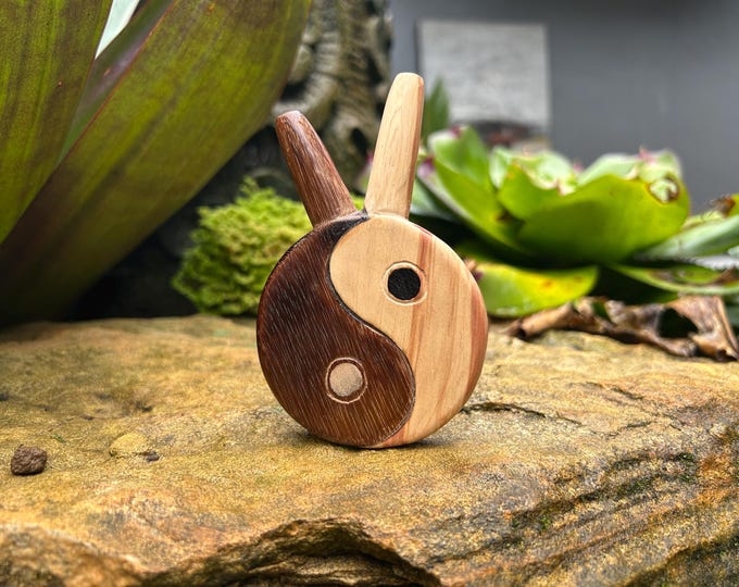 Hand Carved Wooden Kuripe "YinYang” - made from Dual Wood (Cemara wood & Iron wood)