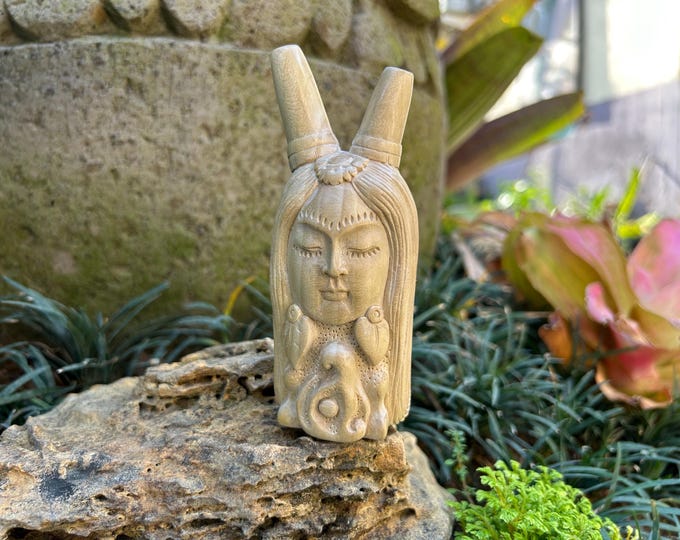 Kuripe “Pachamama” Carved from single wooden block high quality carving crocodile durable wood.