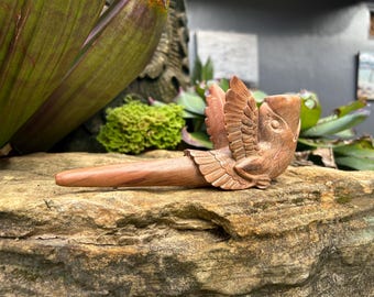 Smoking tobacco pipe “Eagle” carved from single wooden block carving durable Sawo Wood.
