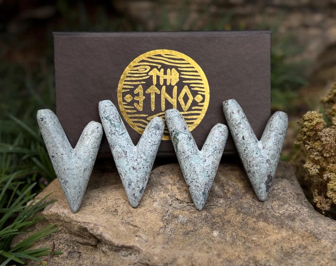 Serat Hijau Stone Kuripe, Handcrafted from a Single Stone Block