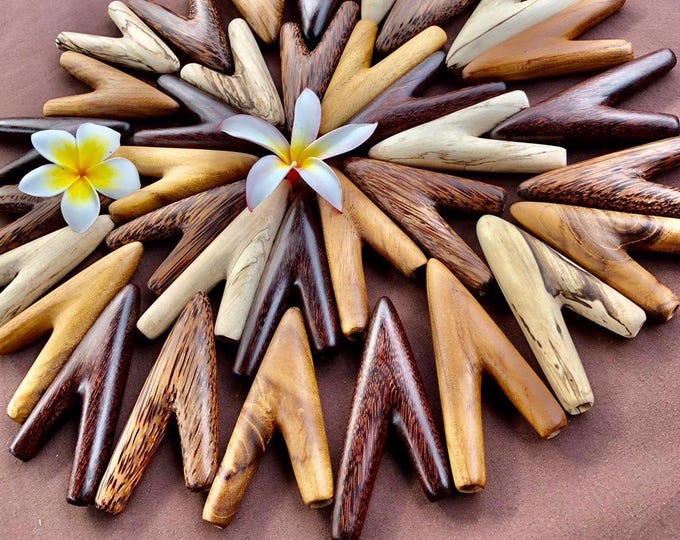 Kuripe pipe regular style wood for your choice . Single block wooden kuripe.