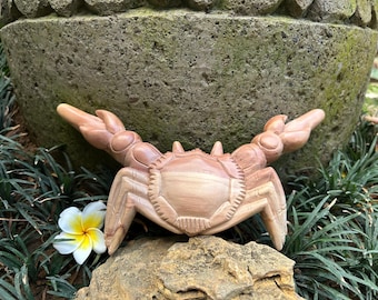 Tepi "Crab" carved from single wooden block. Traditional Ethnic Tepi pipe. Cemara wood Tepi pipe.