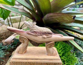 Tepi "wolf" carved from single wooden block. Traditional Ethnic Tepi pipe. Two Tone wood Tepi pipe.