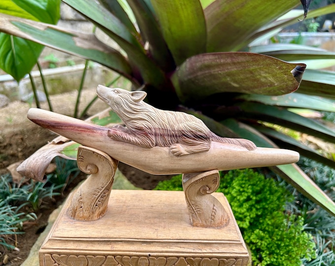 Tepi "wolf" carved from single wooden block. Traditional Ethnic Tepi pipe. Two Tone wood Tepi pipe.
