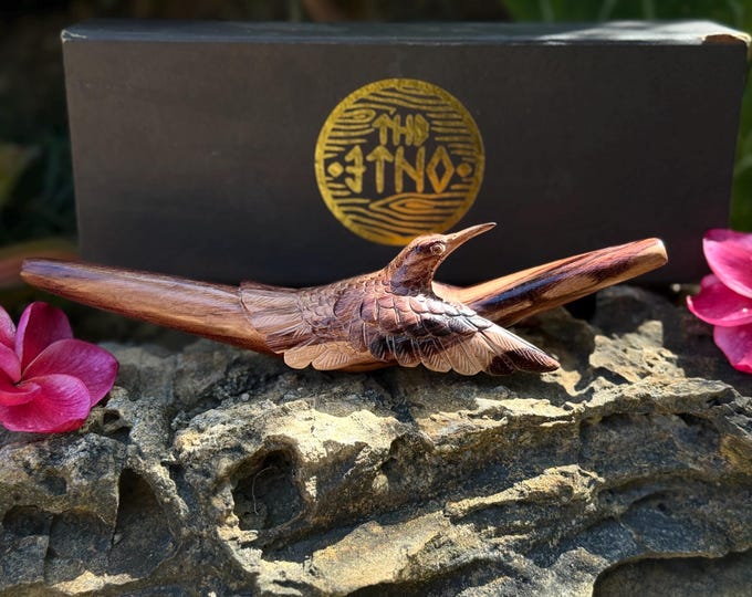 Tepi "Hummingbird Folded Wings" Carved from Single Wooden Block of Tamarind Wood