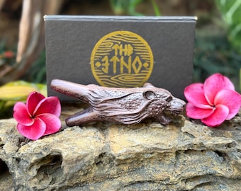 Kuripe “Jaguar Head” Carved From Single Wooden Block High Quality Carving of Dark Wood.