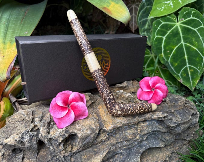 Tepi “Trisula” Handcrafted Crocodile Wood with Burned Ornament
