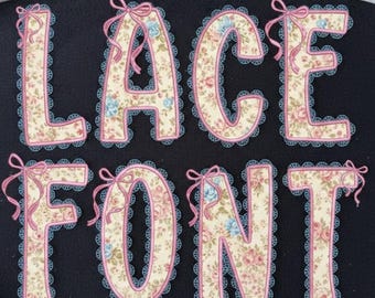 Aplique de encaje con lazo bordado. Fuente: Faux Lace BX, 5 tamaños, A-Z (fuente BX incluida).