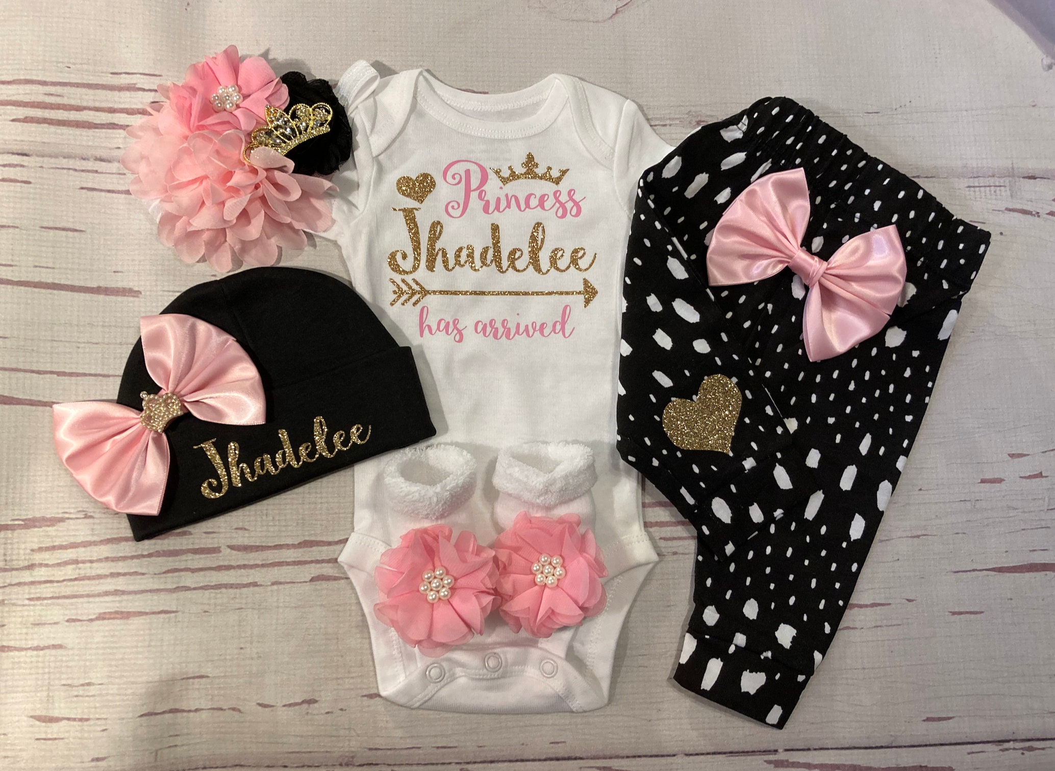 Baby Girl Coming Home Outfit Baby Girl Clothes Personalized Newborn Girl Outfit Take Home Outfit with Name New born Monogram Pink black gold