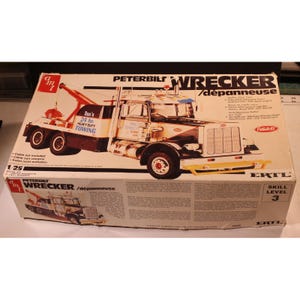 AMT Peterbilt Wrecker/depanneuse 1/25 Model kit #8126 (G) Bild 1