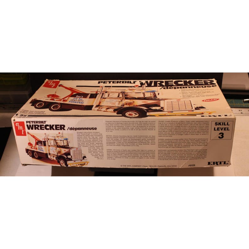 AMT Peterbilt Wrecker/depanneuse 1/25 Model kit #8126 (G) Bild 2