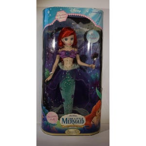 Vintage Disney Princess The Little Mermaid Special Edition Porcelain doll 2006 M image 1