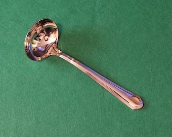 Lenox Archway Gravy Ladle with No Spout Bowl 18/10 Stainless Steel New Old Stock
