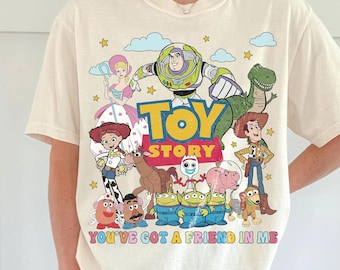 Camiseta retro "Tienes un amigo en mí", camiseta de Toy Story, camiseta de Disney Pixar, fiesta de Woody y Buzz en Toy Story, camiseta de colores cómodos, familia Disney