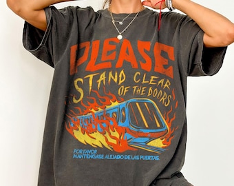 Retro Disney Monorail Shirt, bitte halten Sie sich frei von den Türen T-Shirt, Disney World Reise passendes Shirt, Magic Kingdom Transport