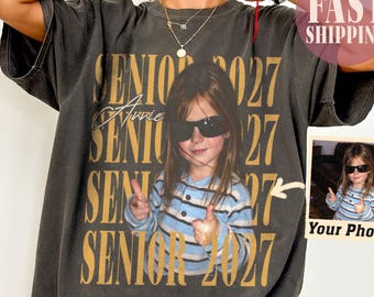 Personalised Vintage Photo And Year Senior Shirt: Custom Graduate Picture Shirt, Class of 2027 Graduation Gift, Retro Senior Boy Girl Shirt