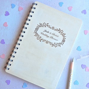 Personalisierter Hölzerner Hochzeit-Notizbuch, Braut-Notizbuch, Hochzeitstagebuch, Hochzeit-Organisator, Brautgeschenk