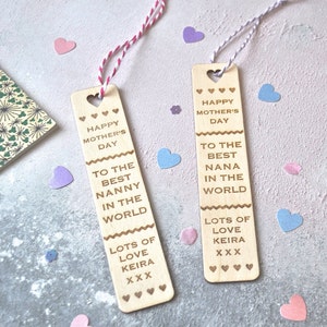 Marcador de madera personalizado para el Día de la Madre con la palabra &#39;Nanny&#39;, regalo para mamá, marcapáginas grabado