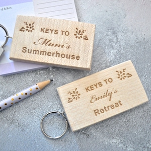 Personalised Summerhouse Wooden Keyring, Gift for Her, Mum Gift