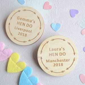 Personalised Hen Do Arrow Wooden Badge, Hen Party Badge, Message Badge